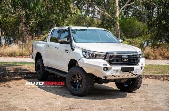 TOYOTA HILUX N80 4WD RIPPER MATTE BLACK